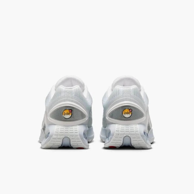 Air max DN “Triple white”