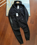 Nike Tech Fleece Windrunner (conjunto)