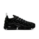 Nike Air vapormax plus “triple black